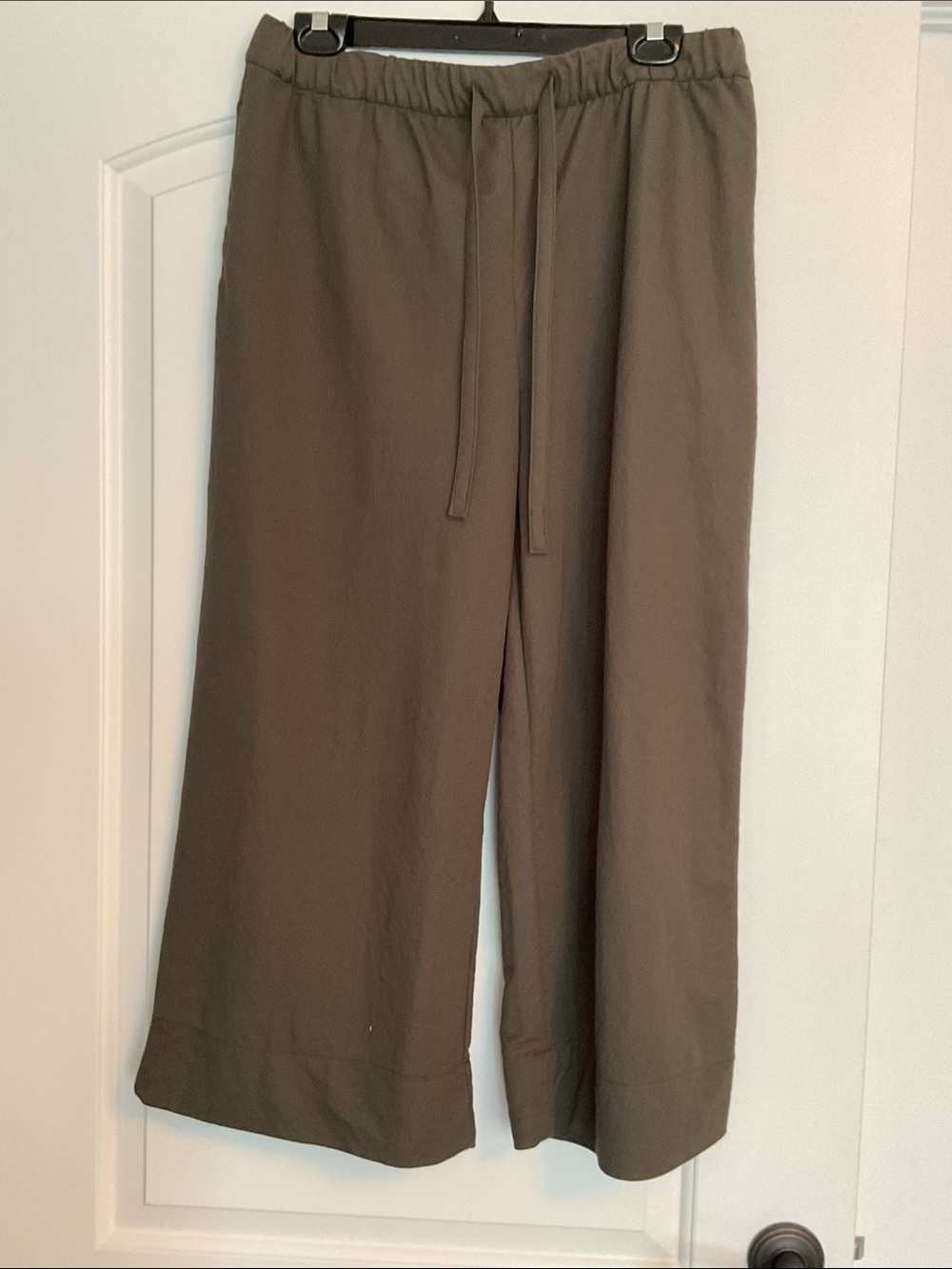 Reitmans Wide-Leg Cropped Pants - Picture 6 of 9